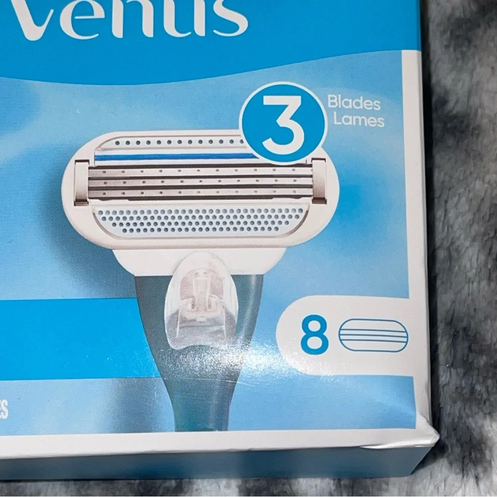 Gillette Venus Razor Refills - Picture 3 of 7